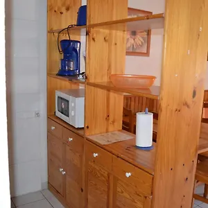 apartamentos-frontera-blanca-nievesol.andorra-la-vella-hotels.net/
